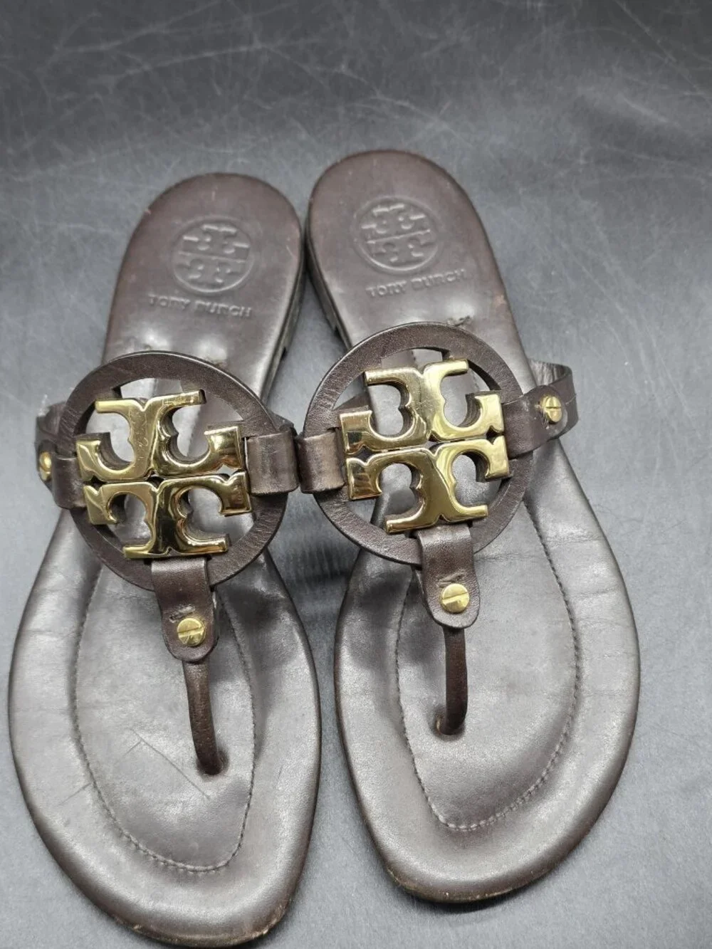 Tory Burch Sandals Womens Size 7 Brown Miller Logo Leather Thong Flat Shoes